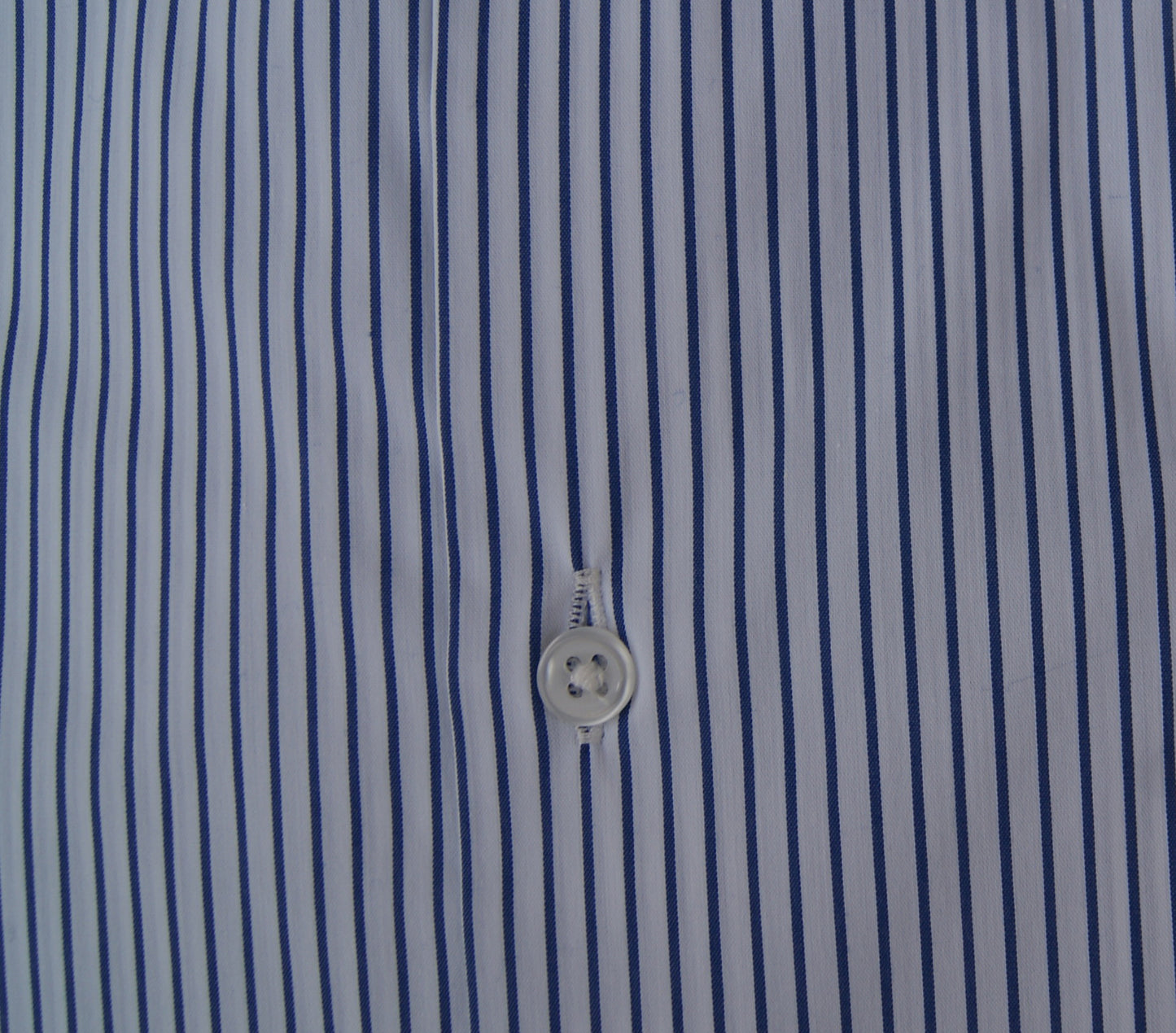 CAMISA VESTIR RAYAS AZULES MARINO , CUELLO SEMI CUTEWAY