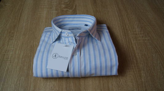 CAMISA OXFORD RAYAS CELESTE, CUELLO SEMI CUTEWAY